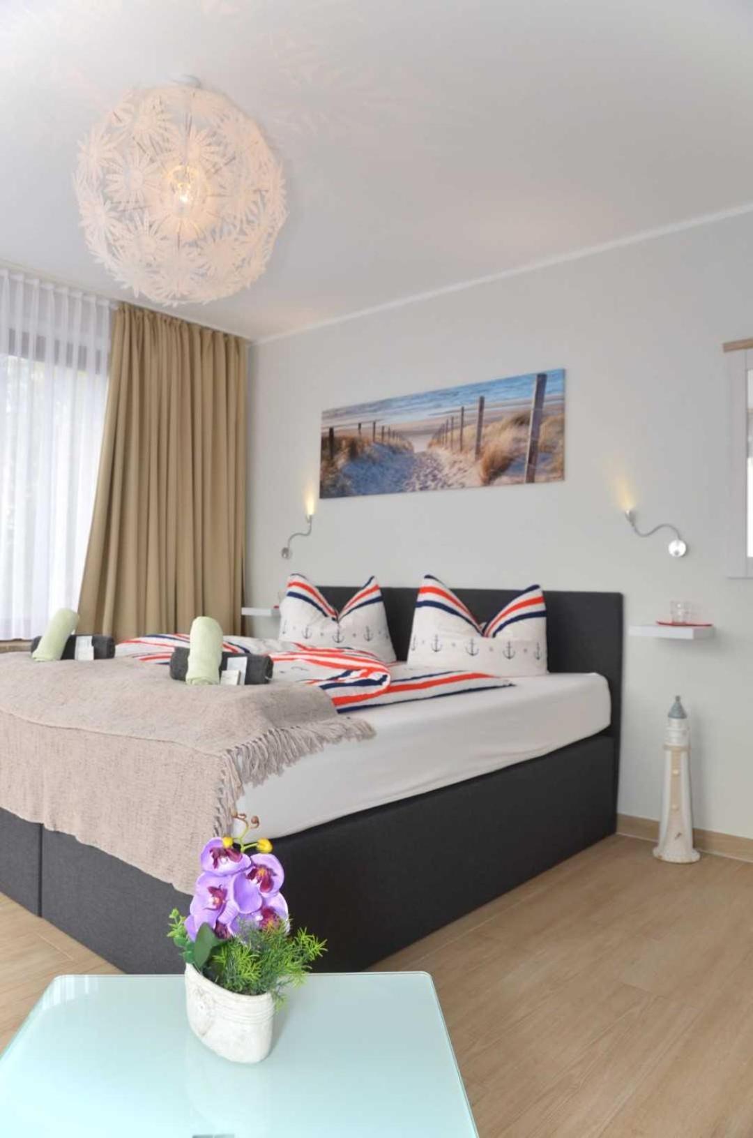 Hotel Zur Seerobbe Κουξχάφεν Εξωτερικό φωτογραφία